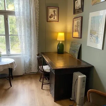 Yoevesi Atelier Home, Yoeveden Ateljeekoti *