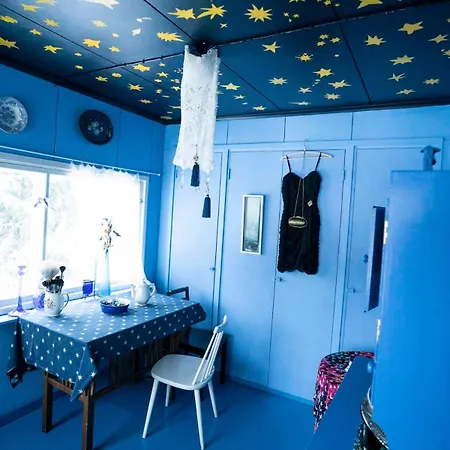 Yoevesi Atelier Home, Yoeveden Ateljeekoti 别墅
