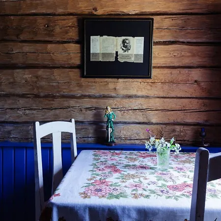 Huvilat Yoevesi Atelier Home, Yoeveden Ateljeekoti