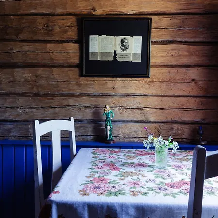 Yoevesi Atelier Home, Yoeveden Ateljeekoti * Mikkeli