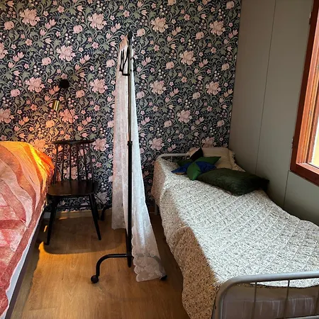 Yoevesi Atelier Home, Yoeveden Ateljeekoti 别墅 米凯利