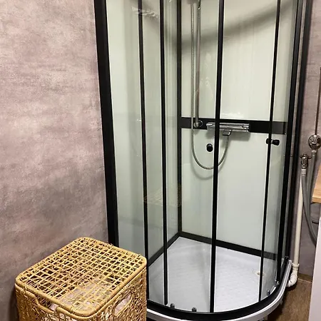 빌라 Yoevesi Atelier Home, Yoeveden Ateljeekoti *