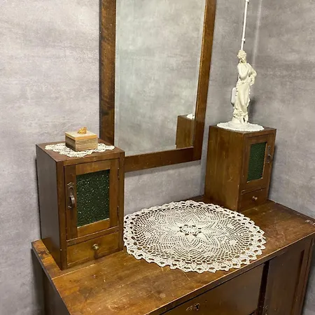 빌라 Yoevesi Atelier Home, Yoeveden Ateljeekoti 미켈리