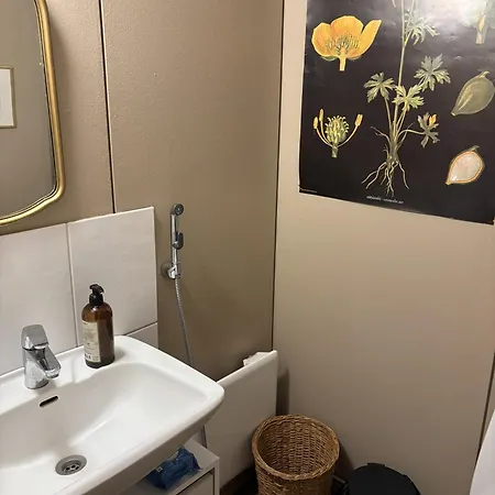 빌라 Yoevesi Atelier Home, Yoeveden Ateljeekoti *